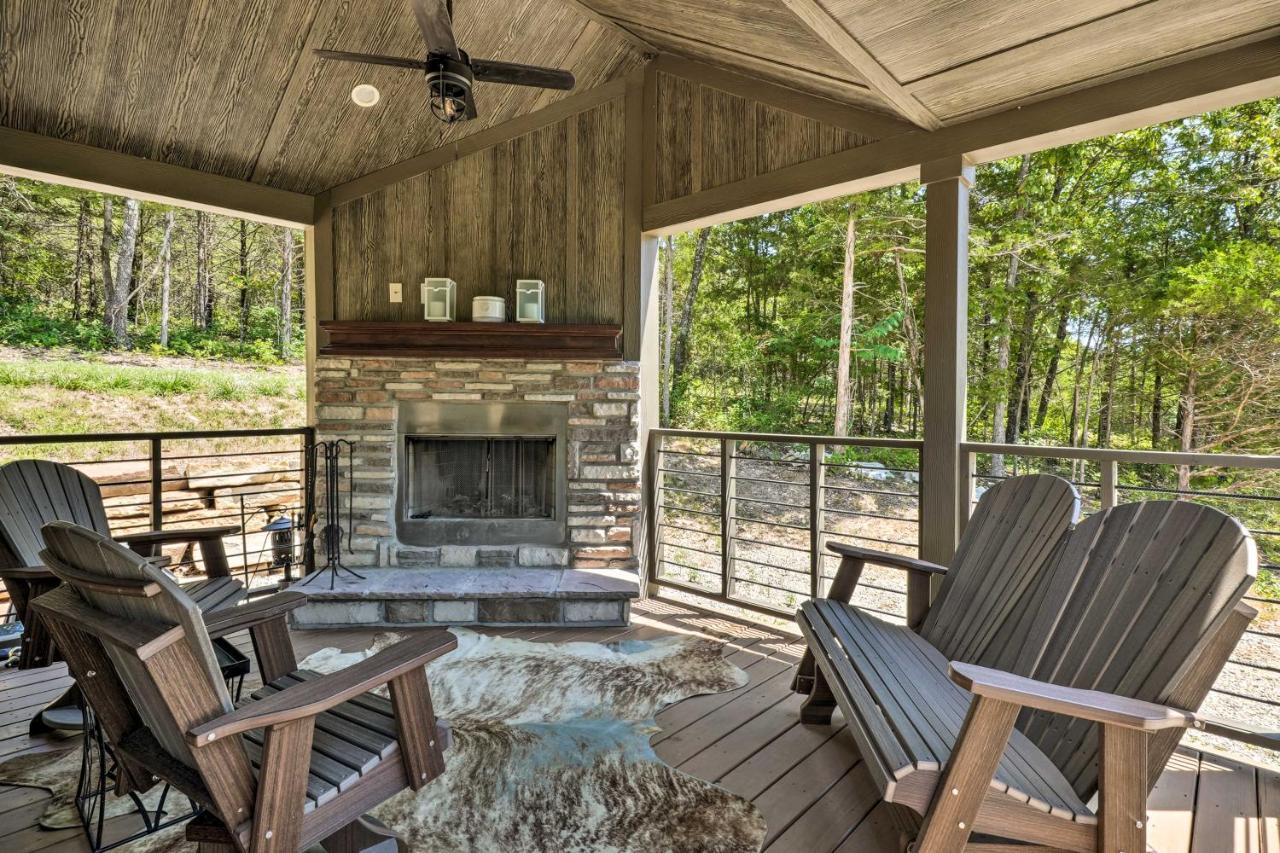 Branson Tiny Home On 52 Acres With Private Lake! Eksteriør bilde